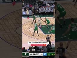 Giannis picking up where he left off 💪