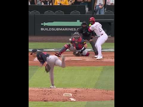 Braves starter Hurston Waldrep made his 2025 debut at the #SpeedwayClassic 🏁