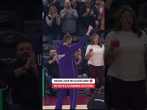 Kevin Love with a warm welcome in Cleveland 🥹