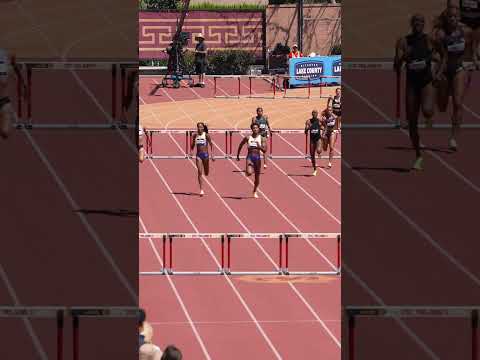 A Trojan takeover to end the night ✌️ Anna Cockrell & Dalilah Muhammad go 1-2 in the 400mH 🔥 #track