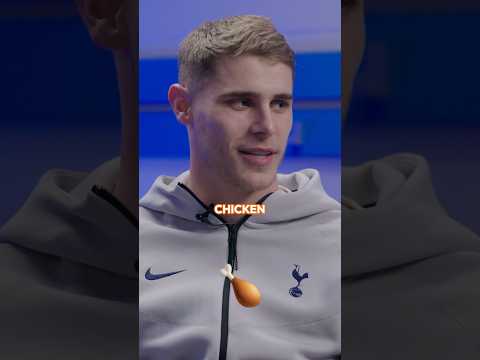 Quickfire questions with EA SPORTS FC Team of the Year nominee Micky van de Ven ⚡