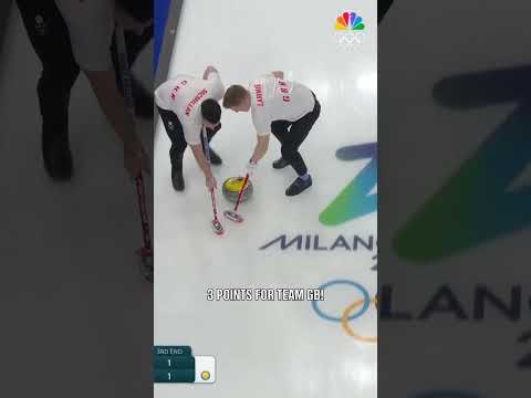 Bruce Mouat throws for 3 points for Team GB against People's Republic of China