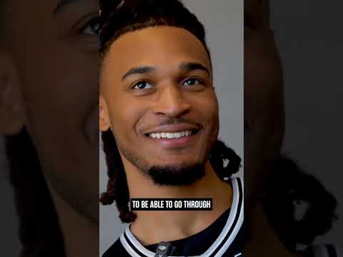 Paige Bueckers welcomed fellow Huskies baller and ROTY Stephon Castle to Dallas 🏆 (via @spurs/TT)