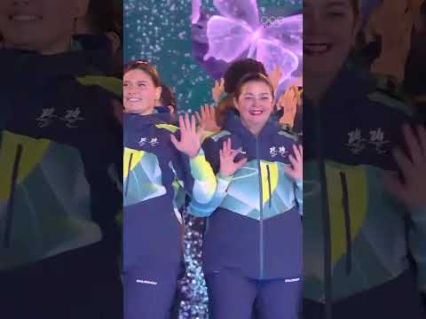 It wouldn't be possible without you, volunteers! 🫶 #milanocortina2026