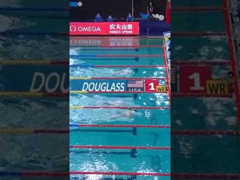Kate Douglass Shatters First World Record in 200m Breaststroke! #Swimming