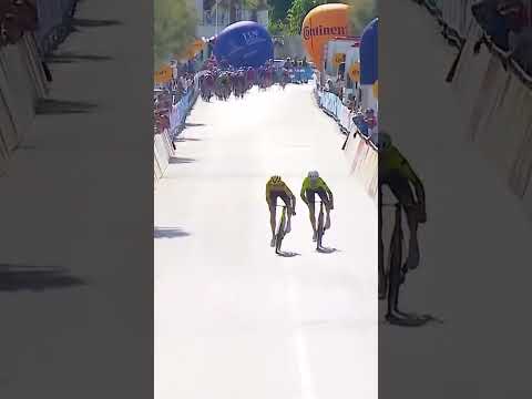 Matisse Van Kerckhove wins Stage 5 of the Giro d'Italia Next Gen and moves into the GC lead! 🩷