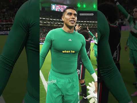 Raúl Rangel a HERO for Mexico with clutch double save 🇲🇽🧤 #FIFAWorldCup #GolazoMatchnight #Mexico