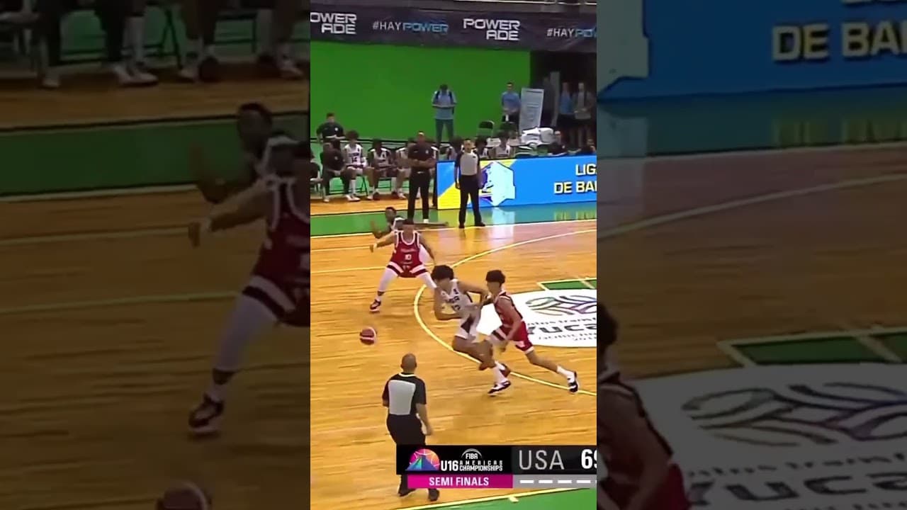 Cameron Boozer is a cheat code 🤯 #FIBAU17