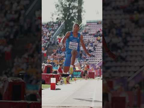 Mild mannered citizen by day👓, gold medal triple jumper by night🏆 Crotti soars at #Tampere2025