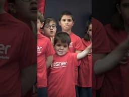 Conocemos más sobre los escort kids que acompañan a nuestros jugadores antes de cada partido.