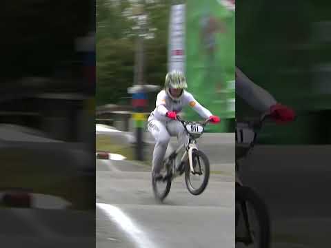 Beth Shriever is the BMX Racing World Champion! 🌈🔥🇬🇧