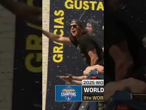 Blake Snell did the thing 🫵