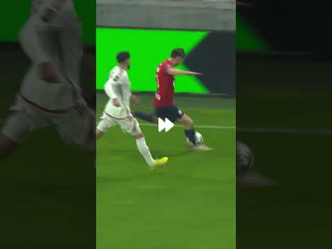 La superbe action collective pour le premier but de Gaëtan sous les couleurs lilloises ! 👏