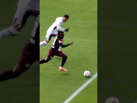 Yan Diomande is as smooth as silk 🪡