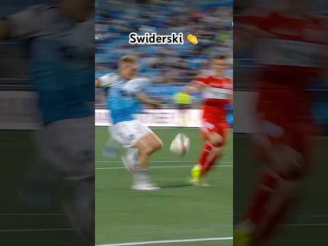 Tiki-taka @Charlotte.F.C goal!