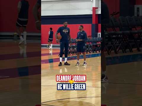 New signing DeAndre Jordan practices at shootaround #pelicans #nba