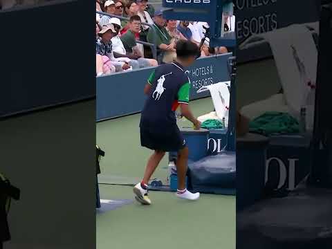 Ballkid LOSES his shoe! 😂