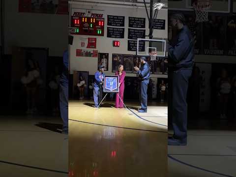 First in school history. 👏 Relive @jalenjdubwilliams High School jersey retirement in AZ 🏀🎥