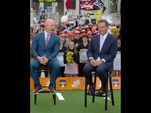 Vanderbilt head coach Clark Lea is welcoming Nick Saban to Commodore Nation 😆⚓