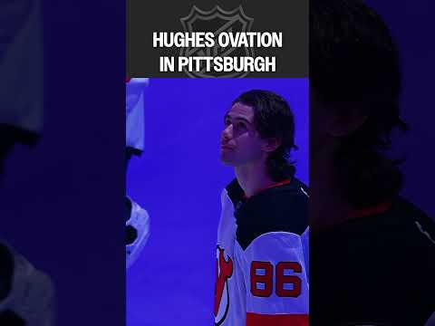 Hughes feels the love in Pittsburgh ❤️🇺🇲