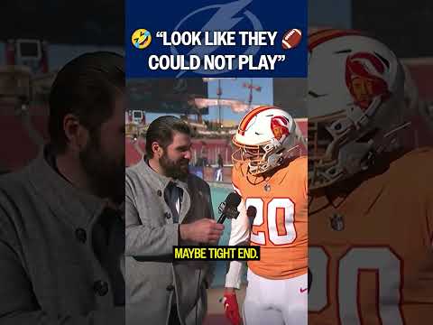 Maybe stick to hockey, fellas 😅