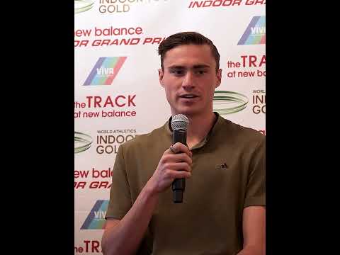 Is an 800m World Record in the cards this weekend? 🤩 Josh Hoey and his team think it's possible.