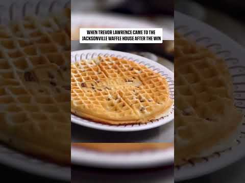 Trevor Lawrence has some real love in Jacksonville 😂🏡