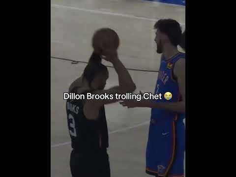 Moments before the flagrant foul 😅 (via Jake_M_Garcia/X)