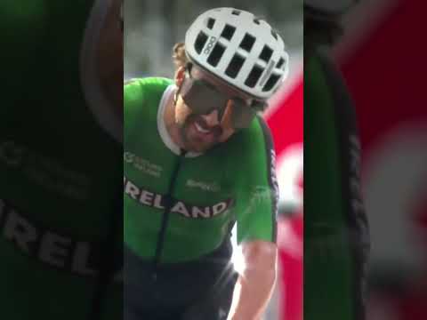 The first Irishman to podium the Men’s Elite Road Race since a certain Sean Kelly 👑  👏