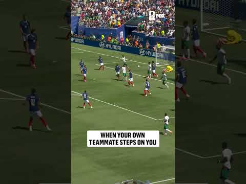 You could hear Maignan scream after Tchouaméni stepped on his toe