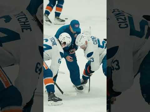 New York Islanders Look Into Practice | (11/03/25)