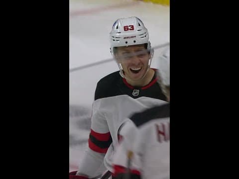 Jesper Bratt with a Short Goal vs. Minnesota Wild