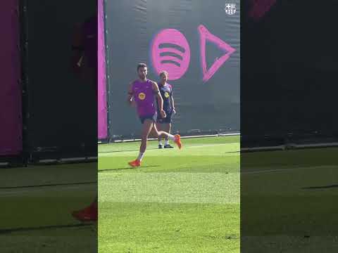 The shark is hungry 🦈 #fcbarcelona #shorts #ElClásico