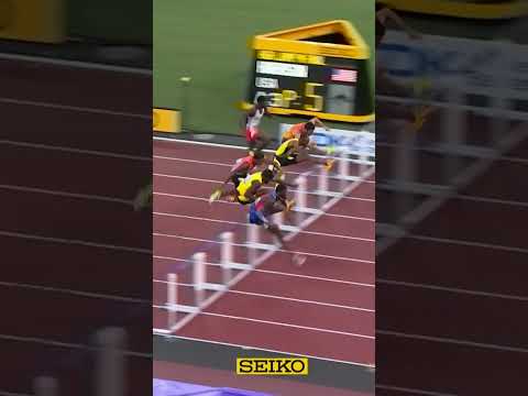 No one is stopping Cordell Tinch in the 110m hurdles 😮‍💨 12.99 to grab the gold in Tokyo #sports