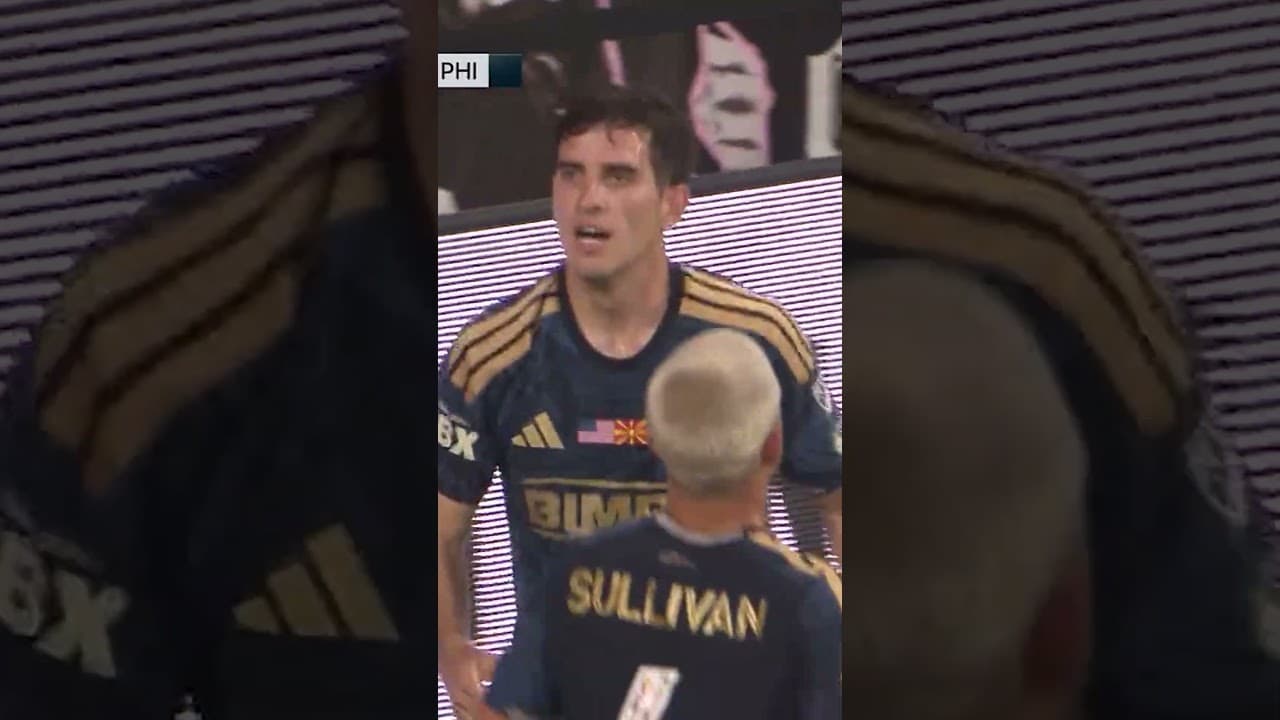 Cavan Sullivan earns the PK and Milan Iloski scores to complete his hat trick #doop ⚽️