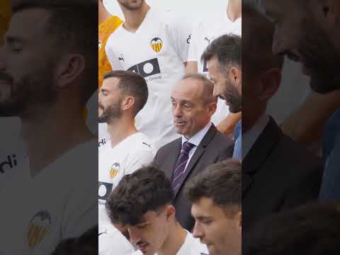 📷Así se ha realizado la foto oficial del Valencia CF 2025-26