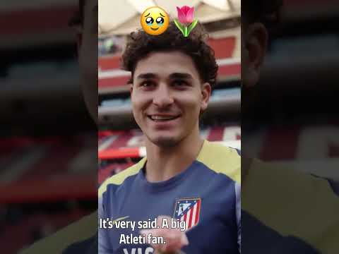 Julian Alvarez fulfills a fan’s request 👏 (via @atletienglish/X)