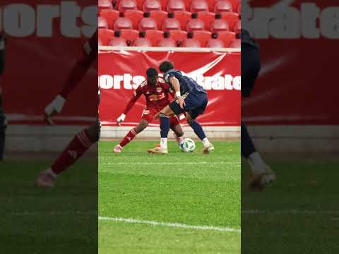 Rafa Mosquera's dribbling is unreal 😮‍💨 #rbny #soccer #mlsnextpro #Panama  #skills