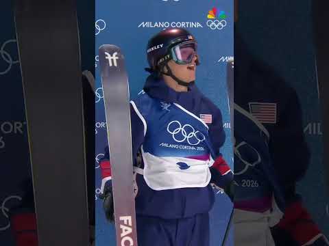 Mac Forehand absolutely sends it in the qualifying round of men's freeski Big Air