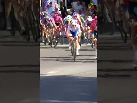 Chiara Consonni DOMINATES the final sprint at Tour de Pologne to claim the stage and overall 🙌