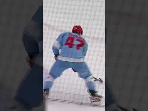 Puck Pick-Up Perfection 🤩🥍