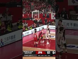 Takumi Saito proves size doesn’t matter 🇯🇵🔥  #FIBAWC