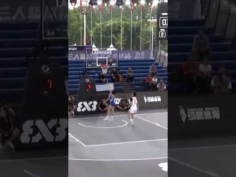 Kaye Pingol got away with one? 👀 Via: FIBA3x3 #3x3basketball