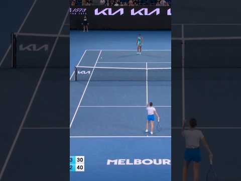 SURPRISE drop shot winner! 🥸