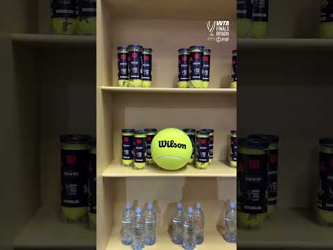 Wilson Jumbo Ball is clocking in 🫡 The official ball of the #WTAFinalsRiyadh 🎾#wta #sports #tennis