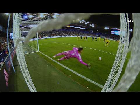 John Pulskamp LATE PENALTY SAVE for Sporting KC!