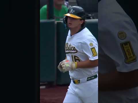 Nick Kurtz puts finishing touches on his rookie season 🎀