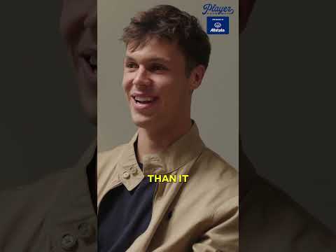 THE ONLY AMERICAN IN THE 1ST TEAM LOCKER ROOM AT BARCELONA 19 YEAR OLD KEEPER DIEGO KOCHEN 🇺🇸