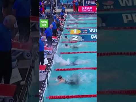 Float Like A BUTTERFLY, Sting Like A BEE😎👑🏊🏼‍♀️