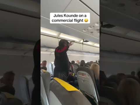 When Kounde arrived in Milan for the Champions League semifinal in Milan 😅 (via @leartbucaliu/TT)